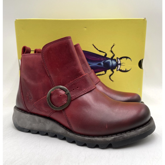 FLY London SIAS812 Women's NEW Soft-Toe Boot Red EU Size 39 NIB - Picture 1 of 11